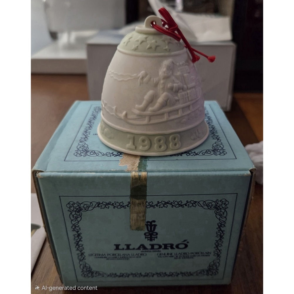 Lladro Retired Merry Christmas Vintage‎ Ceramic Bell Ornament 1988 With Box